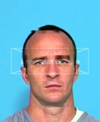 Nolan T Chestnut