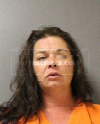 Jennifer Lee Carr