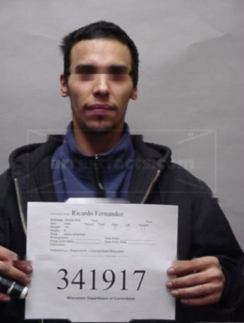 Ricardo J Fernandez