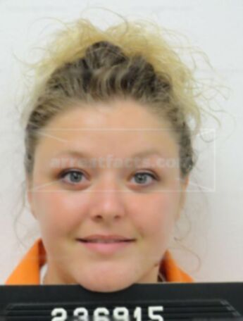 Melissa R Arthur