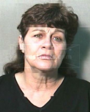 Lorraine Cully