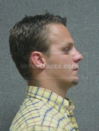 Dustin L Walters