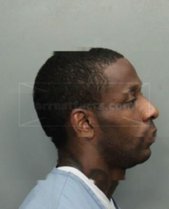 Jose Lanoris Mccray
