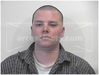 Everett Jason Loesch