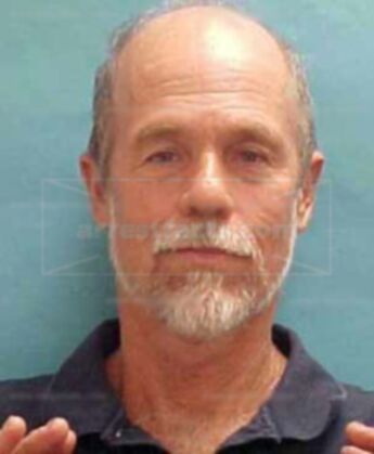 Raymond Dean Vanderbleek