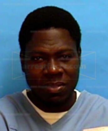 Willie R Monroe