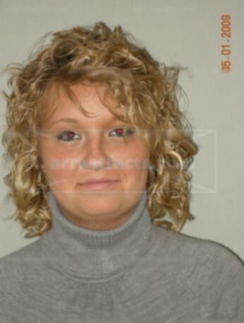 Elizabeth J Zinda