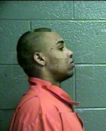 Deshawn R Roberson