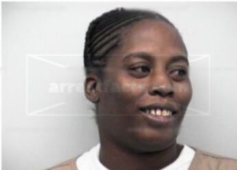 Quandlyen Lorain Davis