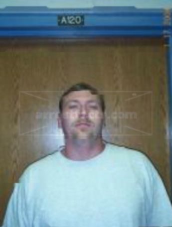 Zachary J Mcgowen