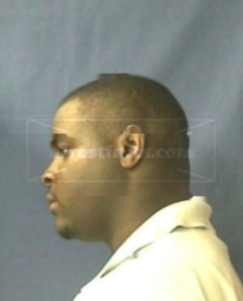 Tavaris Lenell Moss