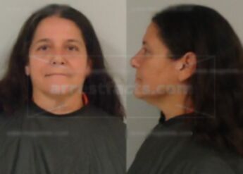 Linda Colantuono Moore