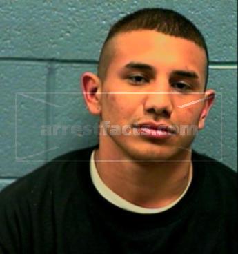 Robert Junior Saldana