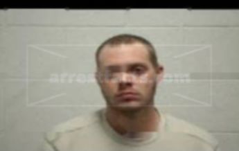 Dustin P Fifer