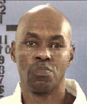Elijah Darden