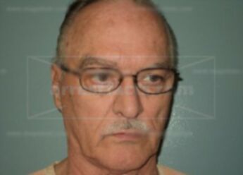 Lonnie L Lepper