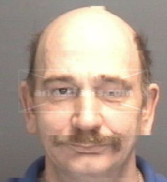 Frank R Levan
