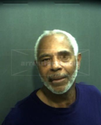Leroy Nichols