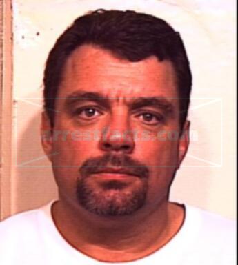 Lester Lavon Urich