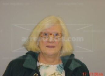 Carolyn L Goddard