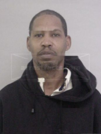 Lester E Jarvis