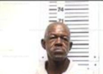 Carl L Jones Jr