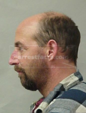 Robert L Branski