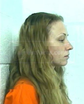 Dakota D Leach