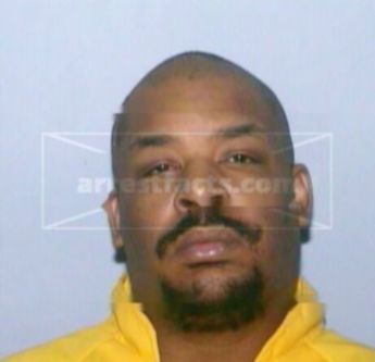 Lloyd Thomas