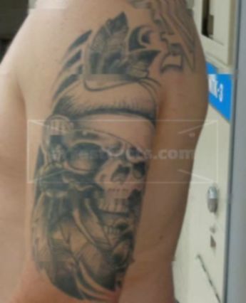 Derek E Aguilar