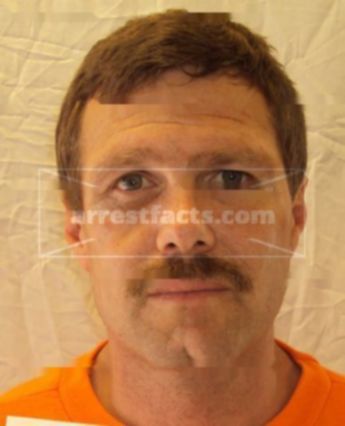 Wade T Hutchins