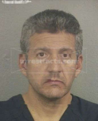 Tyrone J Ruiz