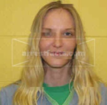 Amy R Wells