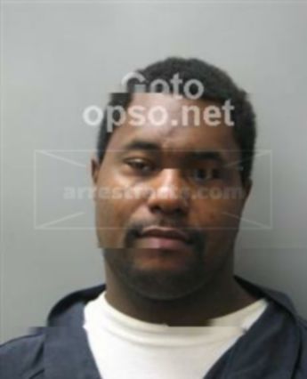 Tyrone Holmes