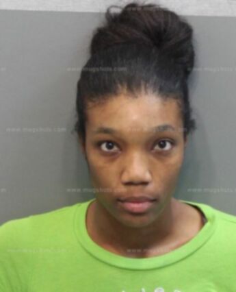 Tonshela Quini Davenport