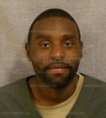 Terrell L Quinn