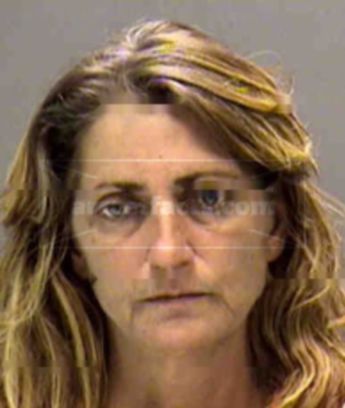Linda Wolcott Lopez-Eckert
