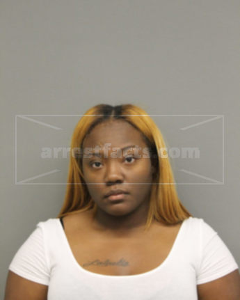 Lataekia L Woods