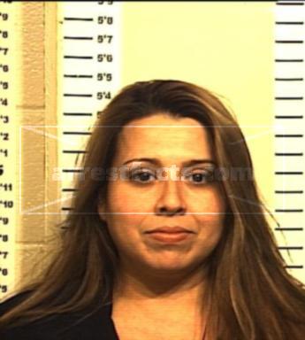Tricia L Vasquez