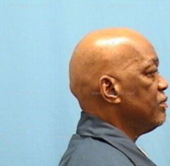 Ezell Thomas