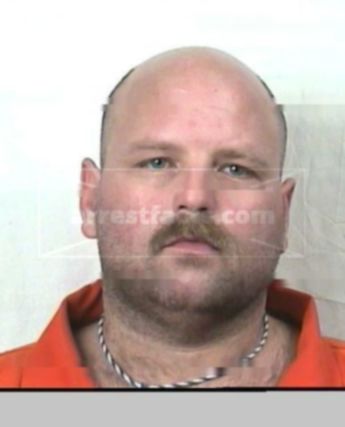 Randy W Hollis
