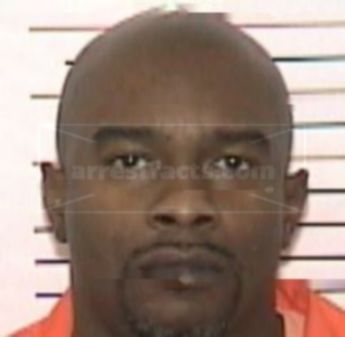 Kenneth R Bradford