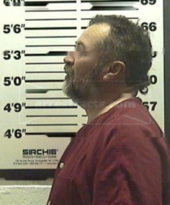 Everett Salazar