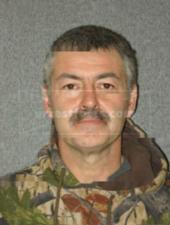 Patrick J Nievinski