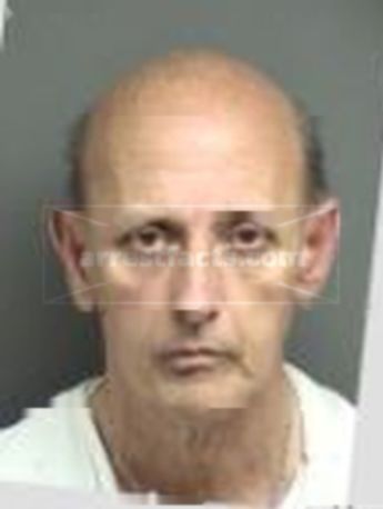 Kenneth Hutchins