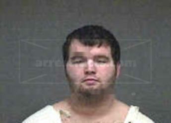 Travis L Saylor