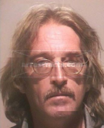 Michael D Hammond