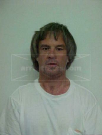 Carl M Odom