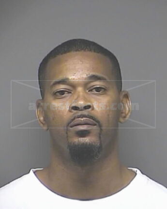 Juan Elliot Thomas