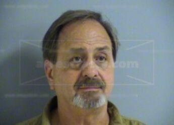 Robert L Hodges Jr.